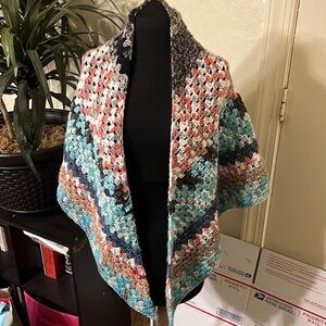 Beautiful Hand Knit Shawl (One size fits most)